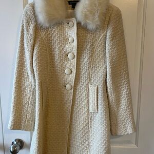 bebe Ivory Textured Teddy Coat with Faux Fur Collar